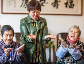 亚洲的银色经济繁荣：中国如何将幼儿园转变为养老院